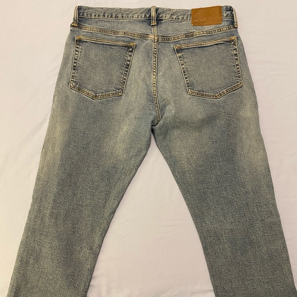 GAP Men’s Slim Jeans 34/36 Light Wash - Picture 8 of 10